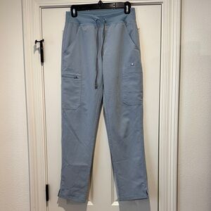 Figs Women’s high waisted yola skinny scrub pant